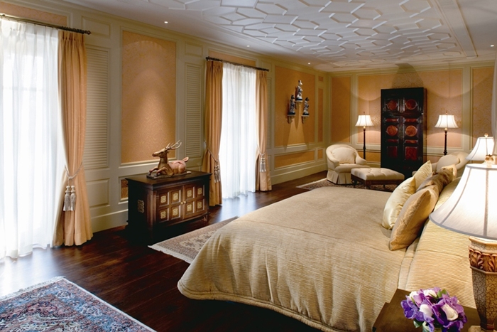 77_Grand_Deluxe_2-Bedroom_Colonial_Suite