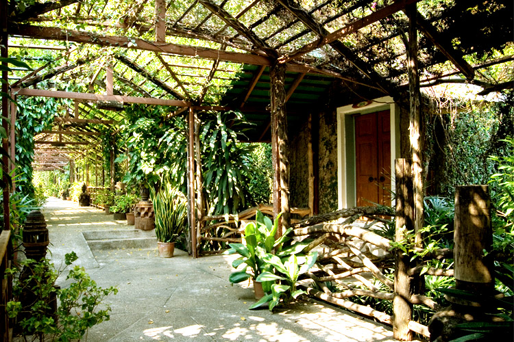 gallery_photo_03b