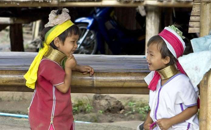 chiangmai-chiangrai-one-day-white-maesai-tour