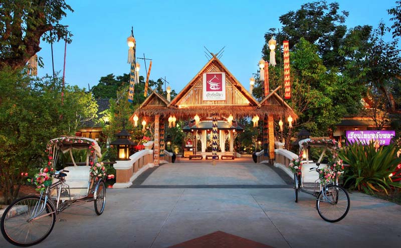 khum-khantoke-chiangmai-9