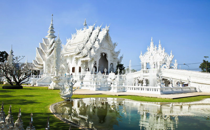 white-temple-chiangrai-8