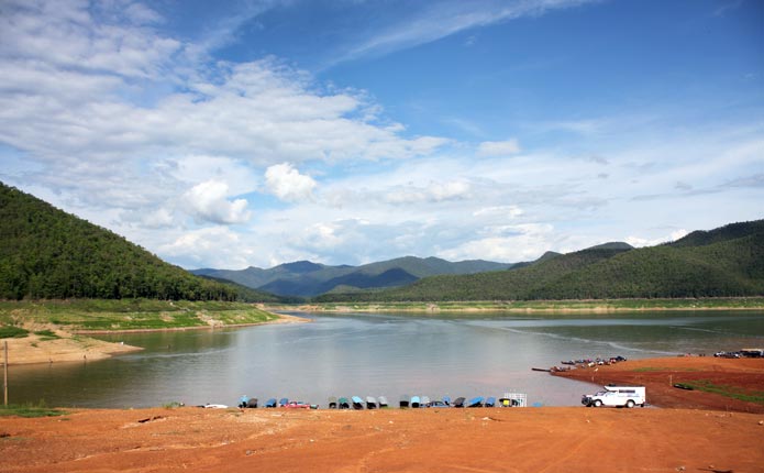 chiangmai-kayaking-lake-tour
