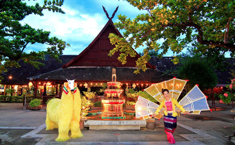 khantoke-dinner-old-chiangmai-cultural-center-20